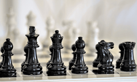 tehokas rintama shakki shakkinappulat peli sijoittaminen