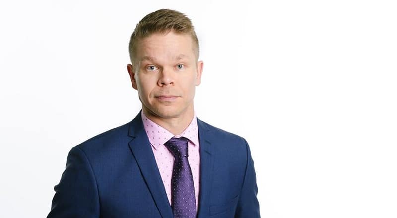 Henri Huovinen analyytikko Osakesäästäjien keskusliitto