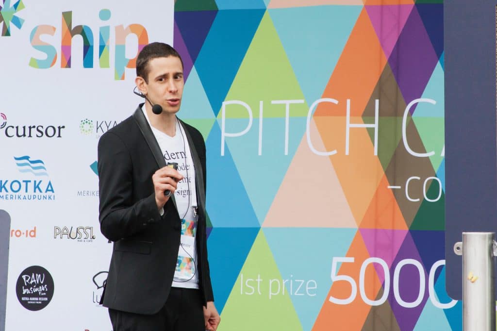 Työnvuokraus, murros. Peter Sazonov. Työnvuokrausmakkinan disruptio ja murros.