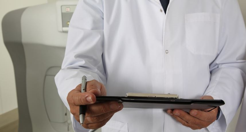 lääkäri terveydenhoito soteuudistus sotejärjestelmä sairaala talous