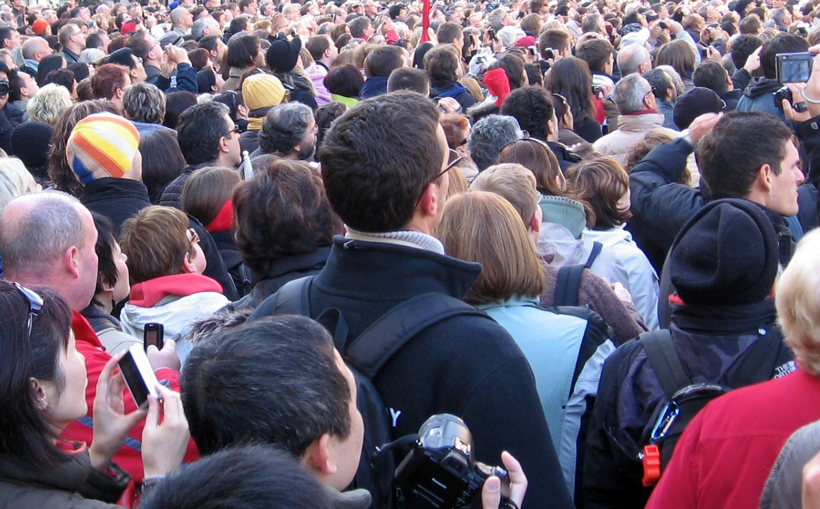 populismi väestö kokous joukkokokous talous