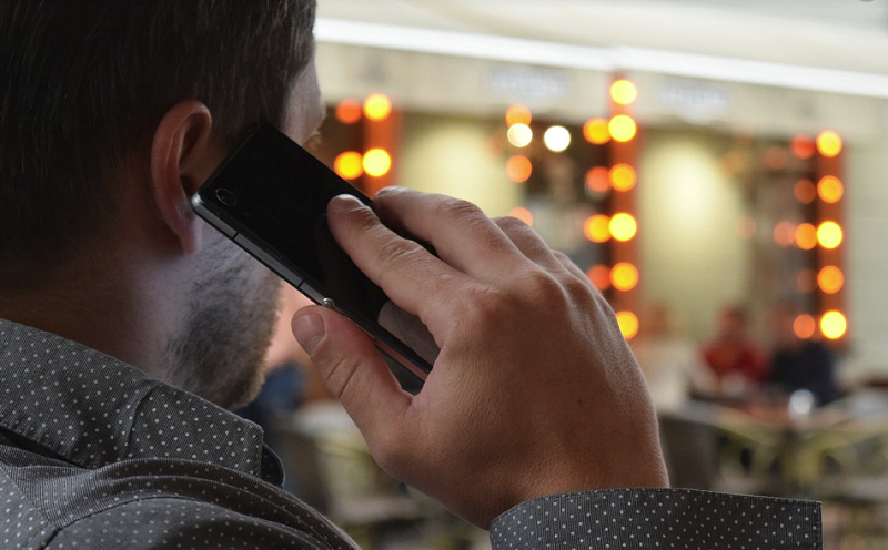 puhelu puhelin soitto mobiili talous