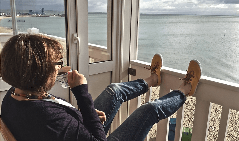 vaurastuminen kärsivällisyys kahvihetki meri näköala loma