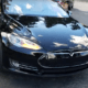 Tesla Model S 85 sähköauto autoilu