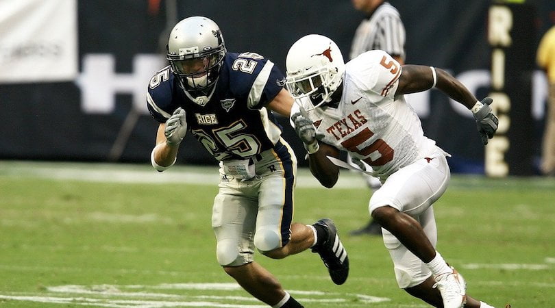 vieraskenttäedun strategia lähtee tuotteesta liikkeelle