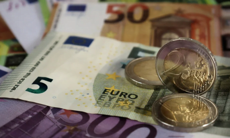 euro kolikot setelit raha euroalue talous