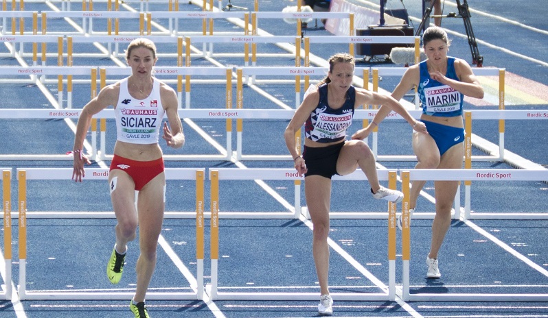 voittaja aitajuoksu yleisurheilu kilpailu tulos