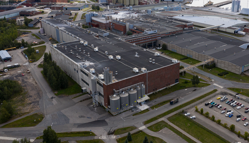 Kemi Veitsiluoto paperikonehalli