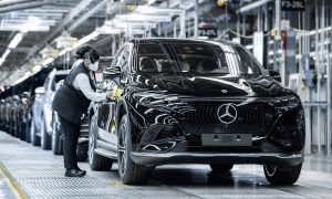 Mercedes-Benz EQS SUV tuotanto