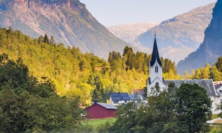 Norja kirkko vuoret