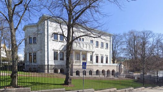 marmoripalatsi Kaivopuisto