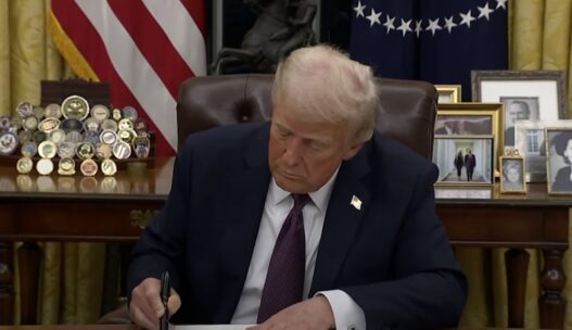 Donald Trump presidentti asetukset