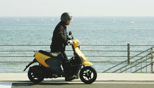 Japani mopo ikääntyvä väestö