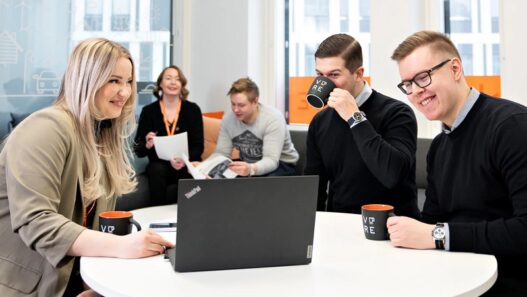 Väre kokous pörssisähkö