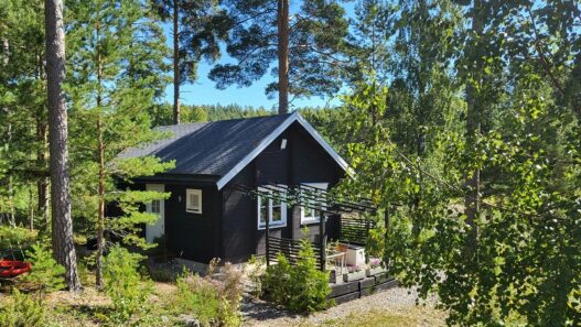 kesämökki mökki loma-asunto