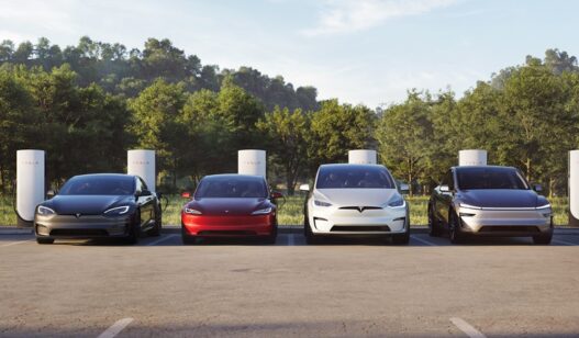 Tesla autovalmistaja sähköautot