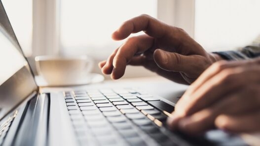 laptop tietokone näppäimistö