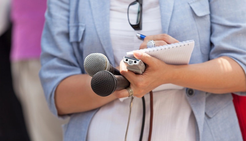toimittaja journalisti haastattelu media