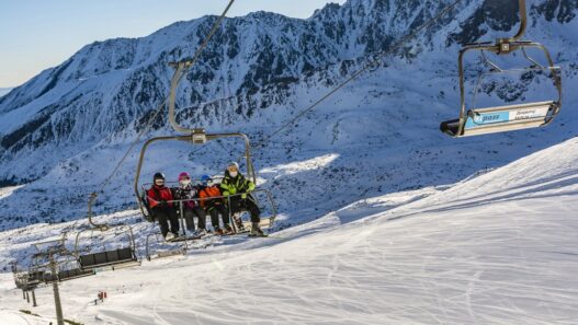 Zakopanen hiihtokeskus Puolassa.