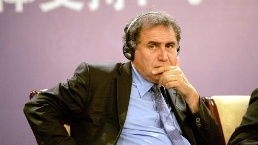 New Yorkin yliopiston taloustieteen professori Nouriel Roubini