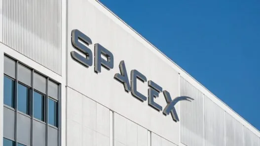SpaceX listaamaton