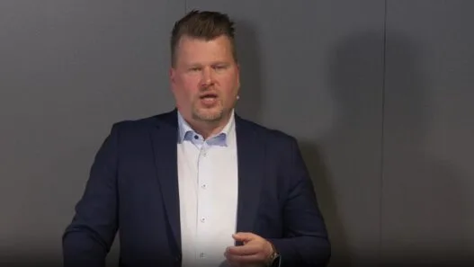 KPY:n toimitusjohtaja Anssi Lehikoinen.