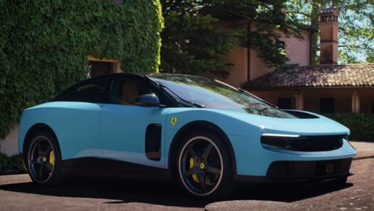 Ferrari Luce EV sähköauto