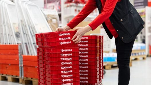 Tokmanni myyjä halpakauppaketju