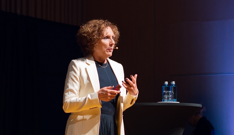 taloustieteilijä Rebecca Harding