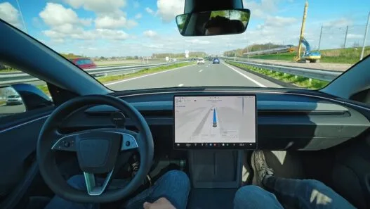 Tesla FSD